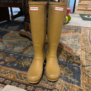 Hunter Tall Rain Boots